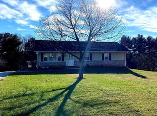 4515 Foxtail Rd, Hampstead, MD 21074