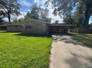 11934 Mollylea Dr, Baton Rouge, LA 70815