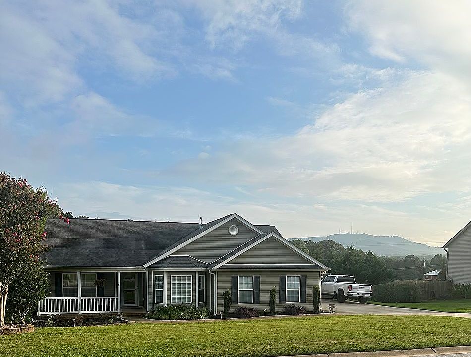 2nd image of 18 Bilbury Way