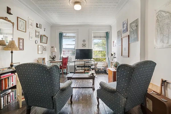 Rented by Twyford Real Estate | media 1