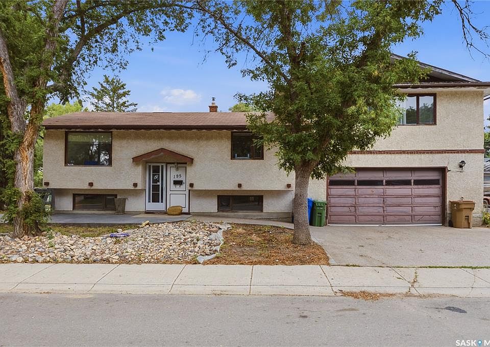 1st image of 195 Forsyth CRESCENT