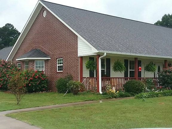 4th image of 22 Brower Ln