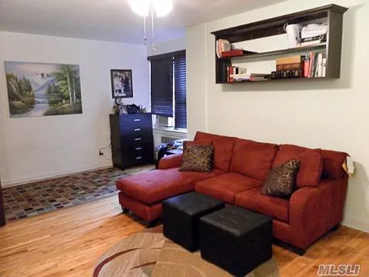 Sold by Merit Group & Associates | media 5