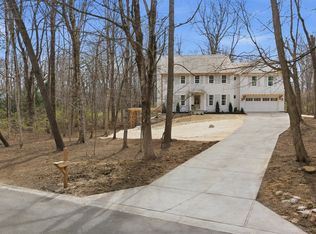 6865 W Cardinal Dr, McCordsville, IN 46055