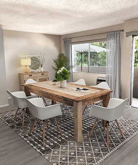 Bloom Beverly Hills — Photo 2