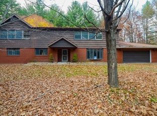 86 Valk Rd, Saugerties, NY 12477