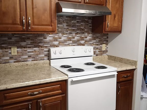 5th image of 4711 San Jose Manor Dr W APT 1