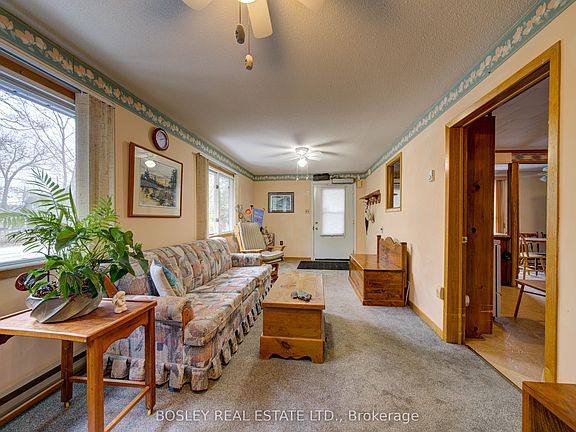 5th image of 310 Tiny Beaches Rd S