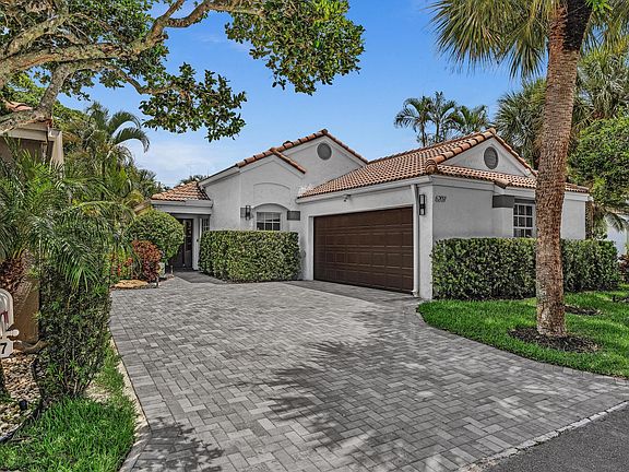 3rd image of 6207 La Vida Terrace