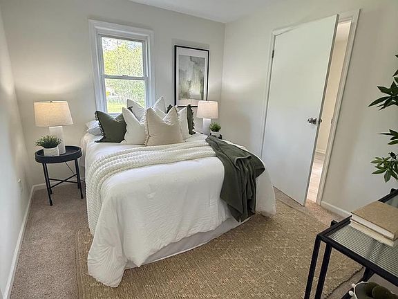 4th image of 5839 Shady Side Rd