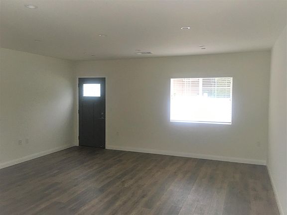 3rd image of 2540 Piedmont Ave