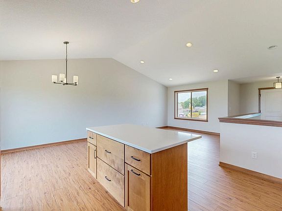 5th image of 6160 Cody Pl NW