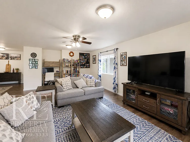 4250 SE Horsehead Way — Photo 6