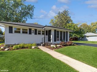 268 Prospect Ave, Mundelein, IL 60060