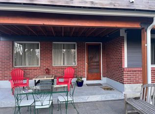 9343 46th Ave SW #B, Seattle, WA 98136