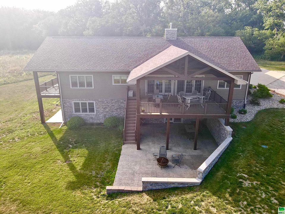 1219 570th St, Cherokee, IA 51012 Zillow