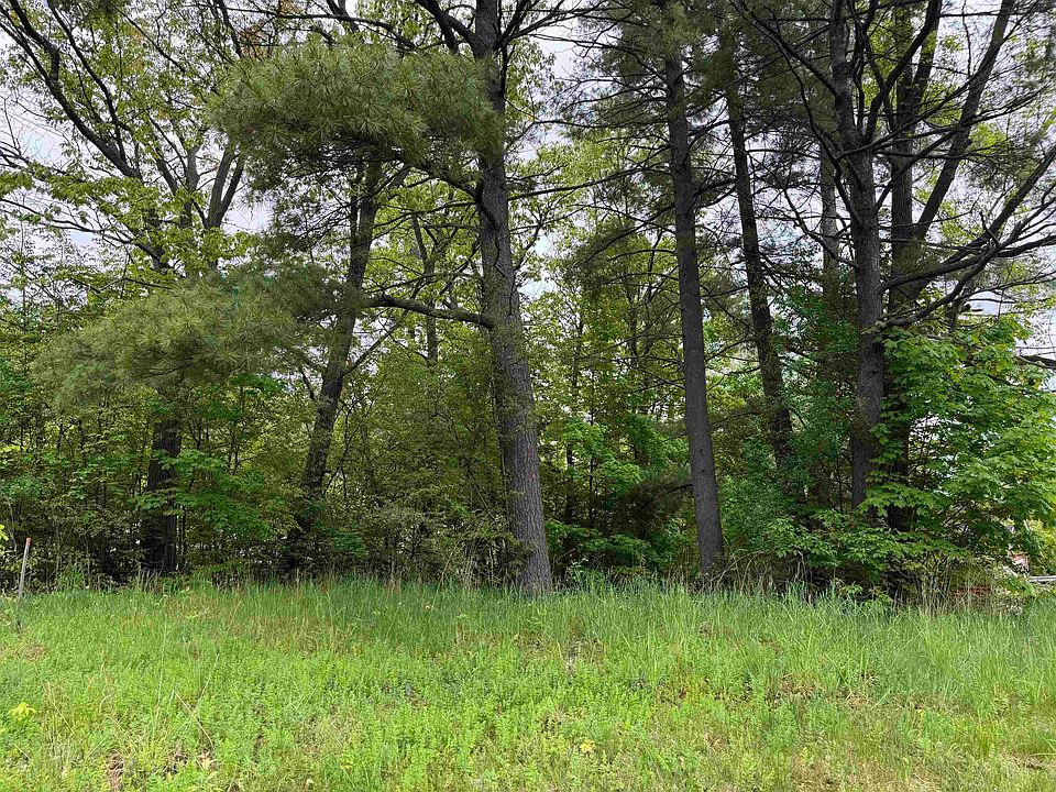 7 River Street #7, Milton, VT 05468 | MLS #5043756 | Zillow