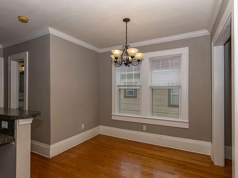 613 E Ridgewood St #5 — Photo 6
