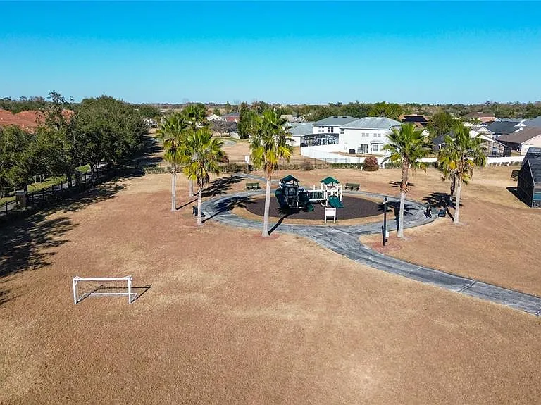 4608 Cumbrian Lakes Dr — Photo 76