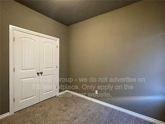 4th image of 907 SW 91st St