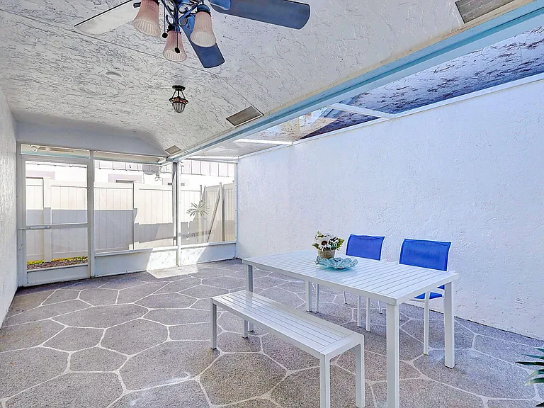 1176 Staghorn St — Photo 21