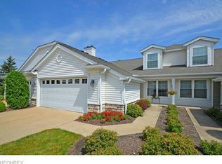 7 Whitaker Cv, Avon Lake, OH 44012