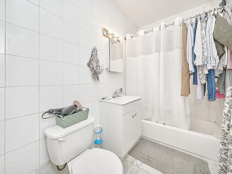 587 Riverside Dr #2E — Photo 11