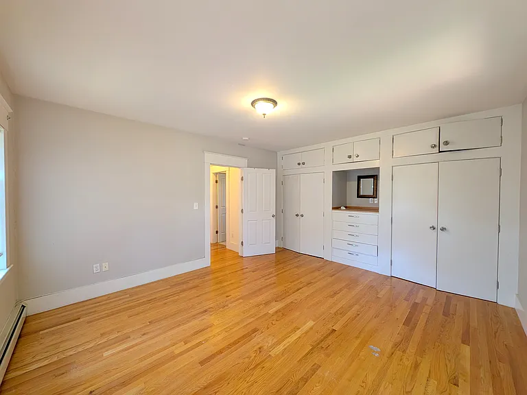 91 Burget Ave #2 — Photo 16