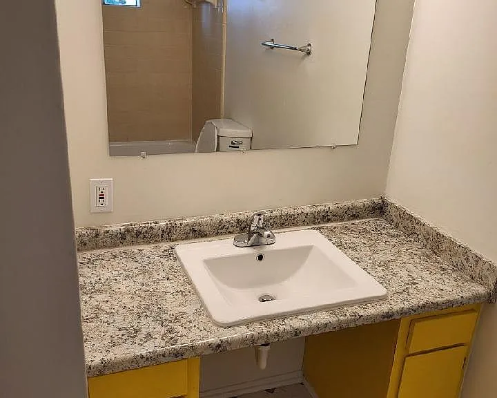 708 Maysville Rd NE — Photo 29