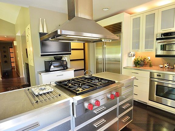 3rd image of 701 Upper Scotsborough Way #104