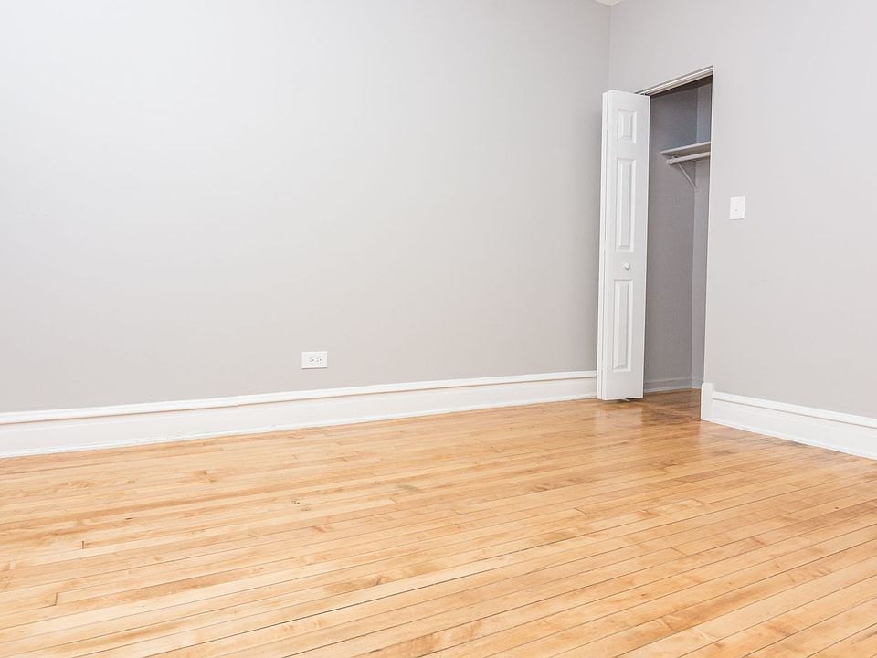 1st image of 5050 S Laflin St #5048-2