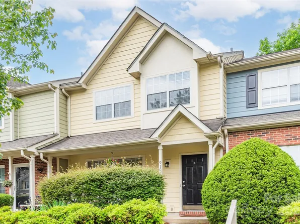 9102 Four Mile Creek Rd, Charlotte, NC 28277