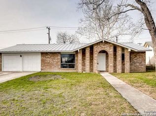 15211 Branding Iron Dr, San Antonio, TX 78247