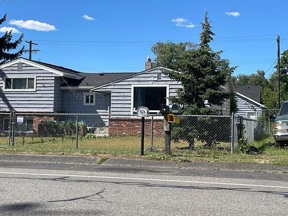 2nd image of 4707 E 3rd Ave