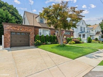 6 Lois Place, Valley Stream, NY, 11580