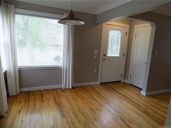 2nd image of 23070 Sherman Ave