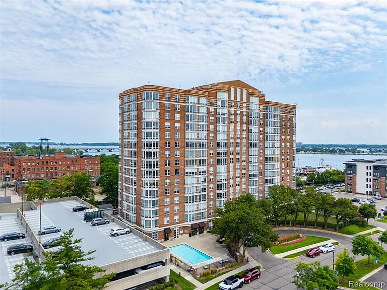 250 E Harbortown Dr #404 — Photo 30