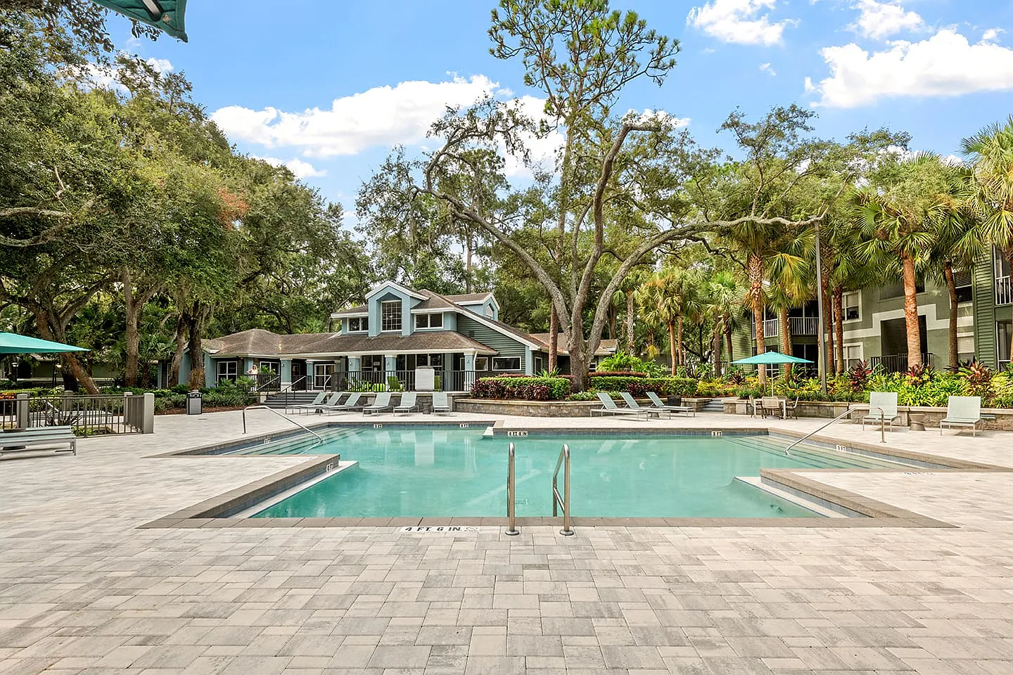 Cortland Lake Howell — Photo 1