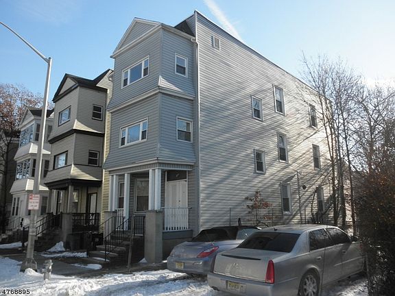 2nd image of 31 Linden Ave