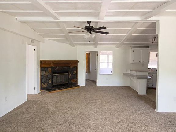 4th image of 5185 Topeka Ave