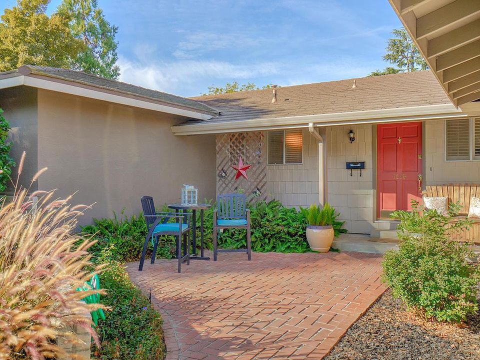 1st image of 1638 Donner Way