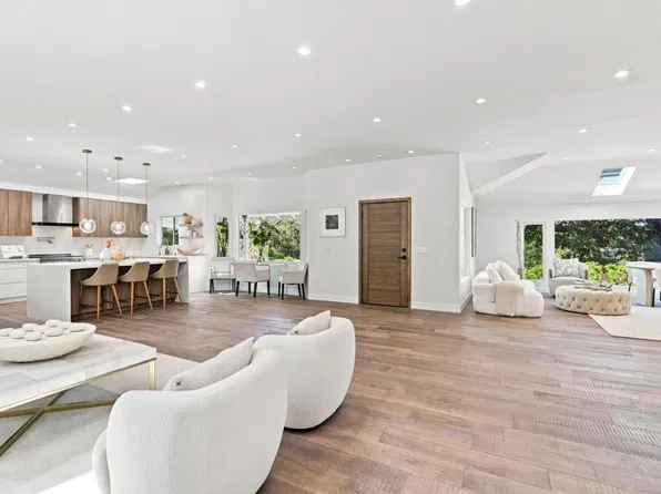 15560 Blossom Hill Rd, Los Gatos, CA 95032