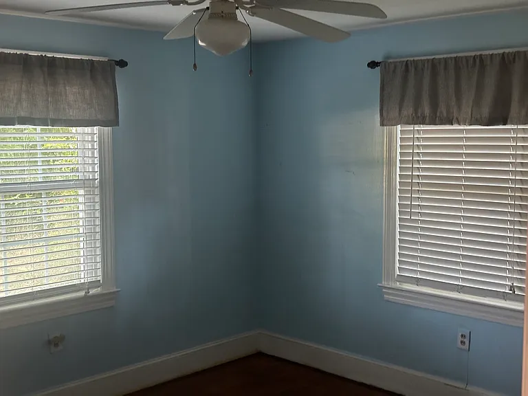 1111 Cedar Ln — Photo 5
