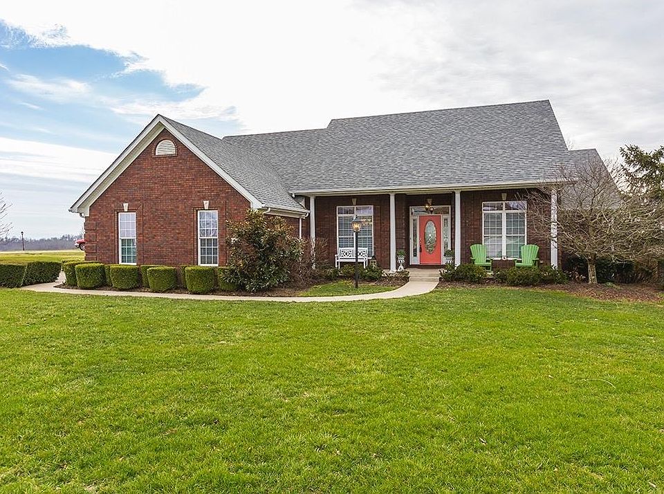 1st image of 135 Gleneagles Blvd