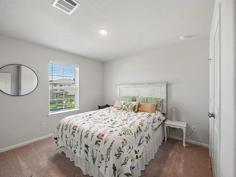8015 Peppercorn St — Photo 16