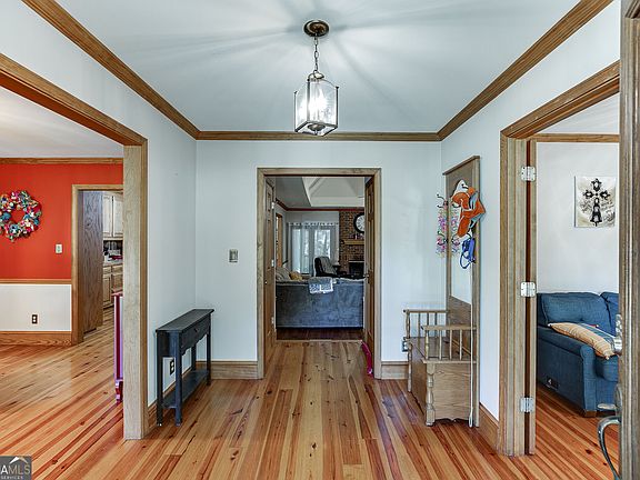 5th image of 2720 Bay Ridge Dr