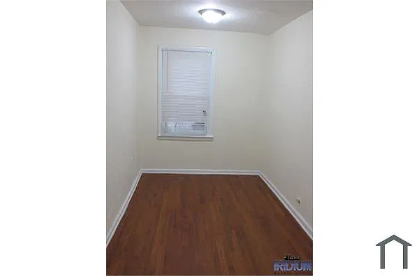 Building Photo - 166 Chancellor Ave #4