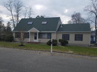 228 Riviera Dr, Brick, NJ 08724