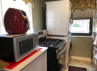 159-14 16th Ave #1, Whitestone, NY 11357