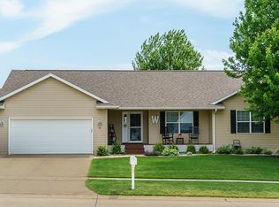 95 Partridge Ave, Marion, IA 52302